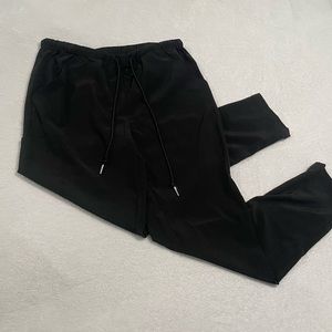 Black scrub bottoms- straight leg